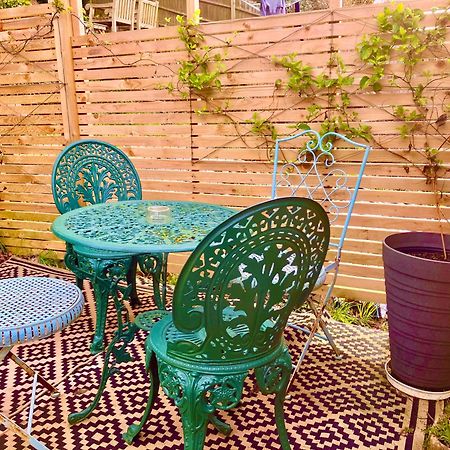 Вилла Number36, Hills Garden Access, Unique Retreat Грейт-Малверн Экстерьер фото